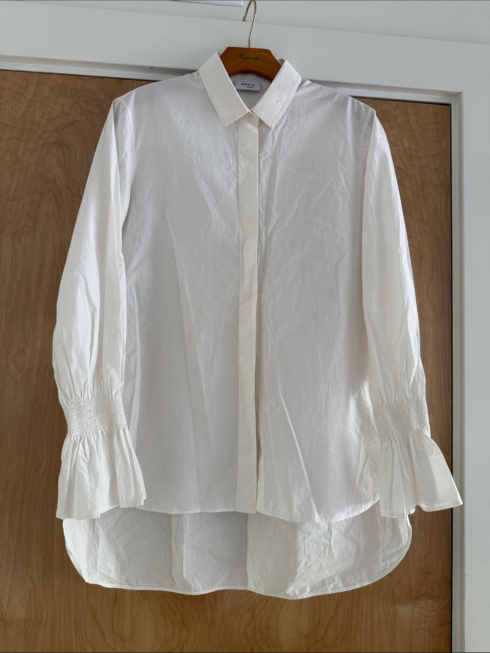 Akris Punto White Cotton Poplin Smocked Flounce Cuff Blouse US 4